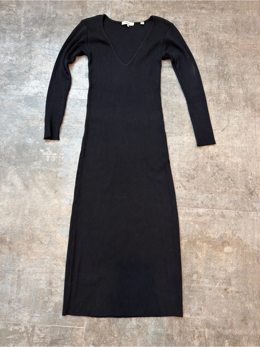 Vince Black Ribbed V-Neck Long Sleeve Maxi Dress